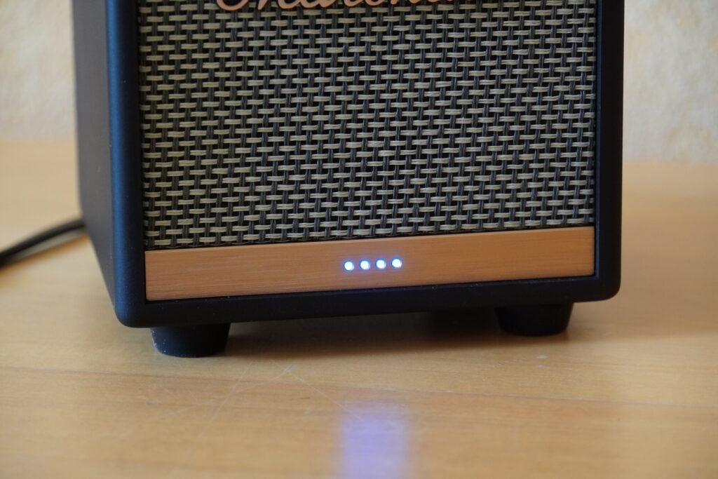 Marshall Uxbridge Stimme Alexa light