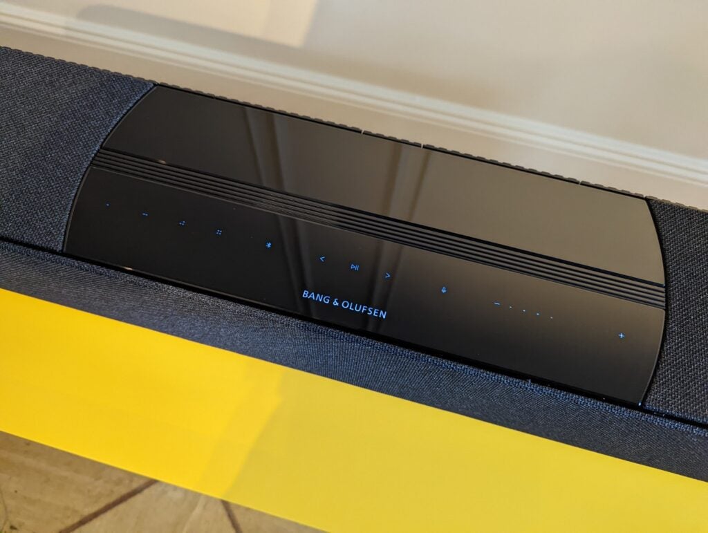 die Knöpfe am Bang and Olufsen Beosound Theatre