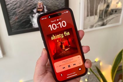1664308810 So erhalten Sie Albumcover um den gesamten Sperrbildschirm in iOS