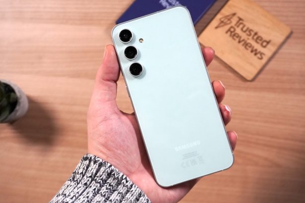 Schnellladung Das Galaxy S23 FE ist ein tolles Telefon das
