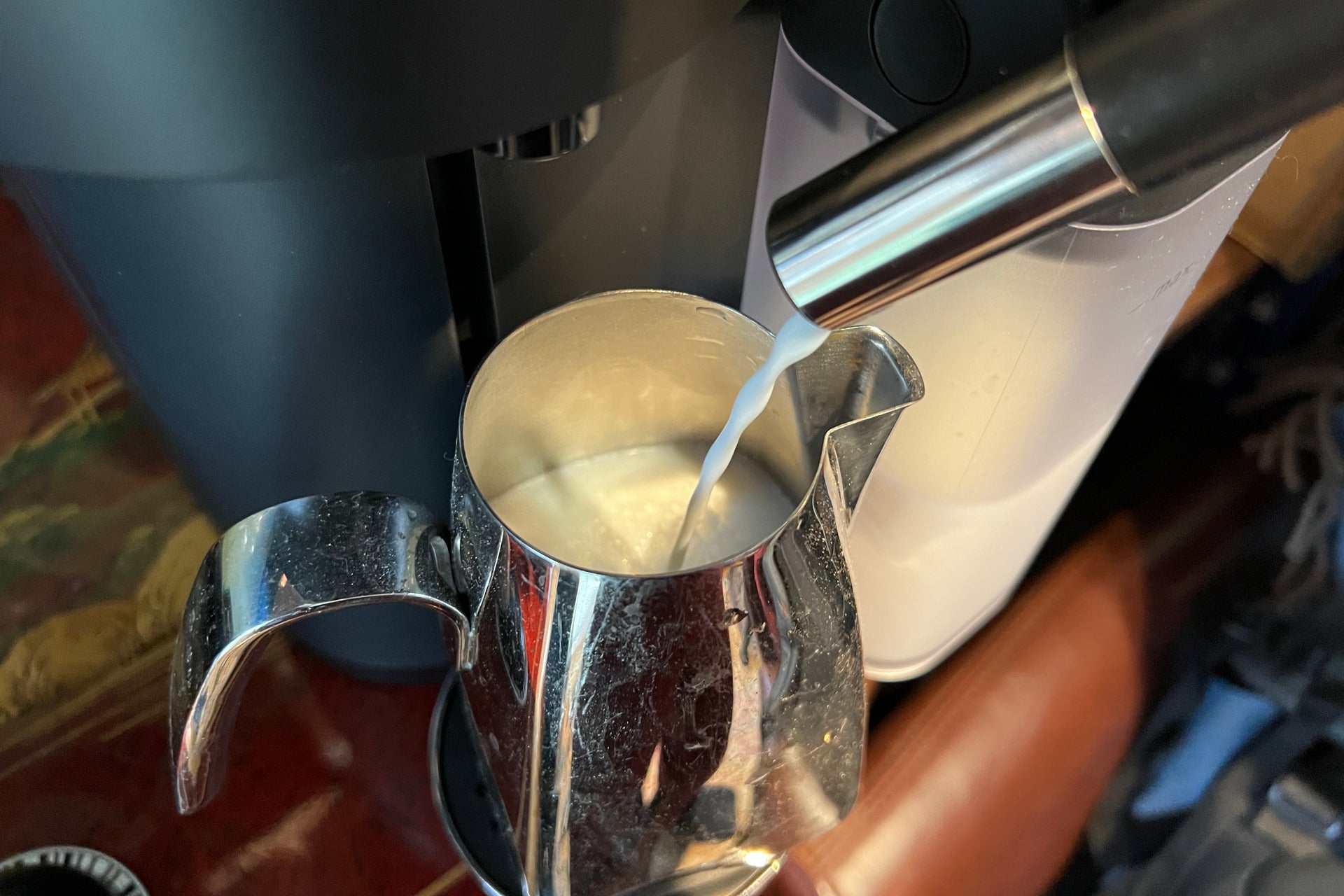 Nespresso Vertuo Lattissima Milchaufschäumung