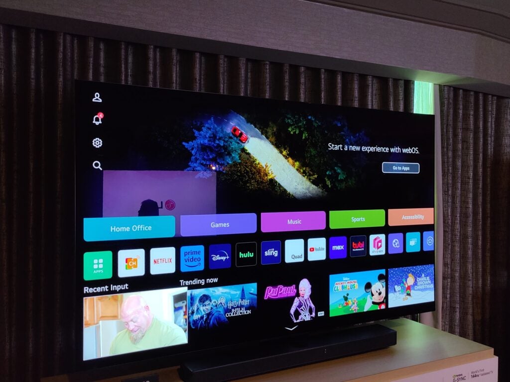 LG OLED65C4 webos24