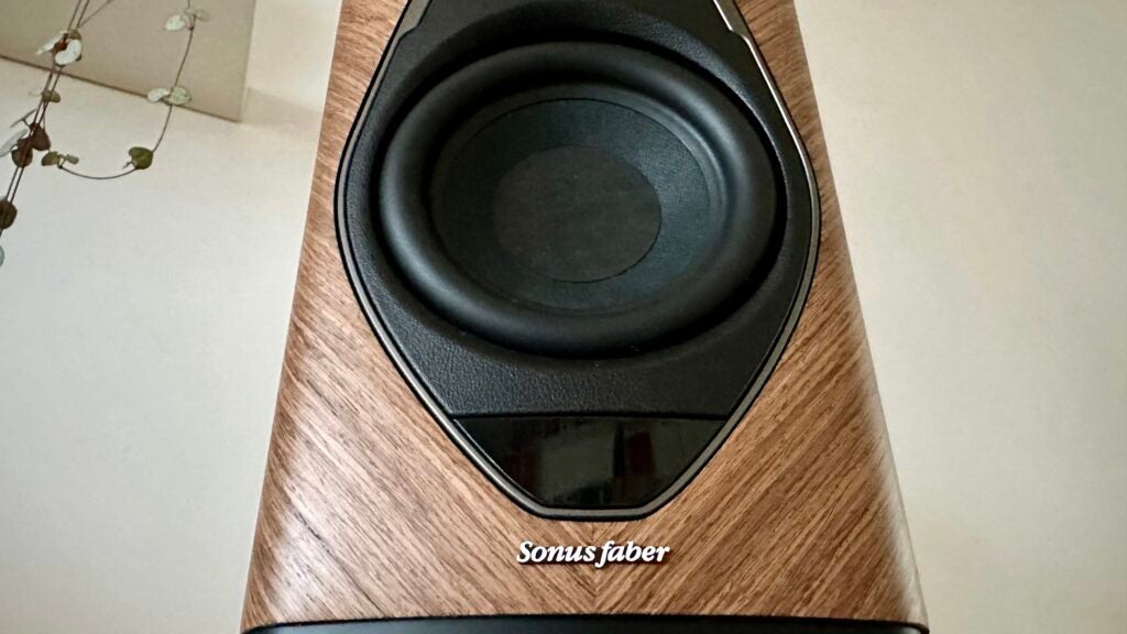Sonus faber Duetto oben im Bild
