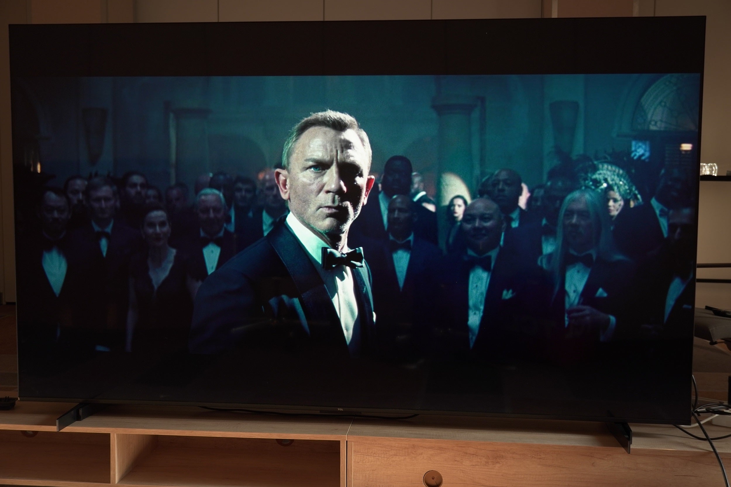 1706762969 Erste Eindruecke TCL 98P745K Testbericht