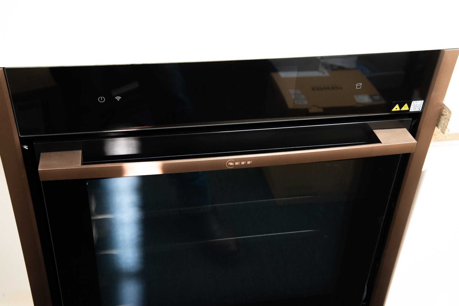 1707787550 Testbericht zum Neff N90 B69VY7MY0 Backofen