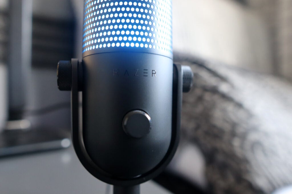 Lautstärkeregler – Razer Seiren V3 Chroma