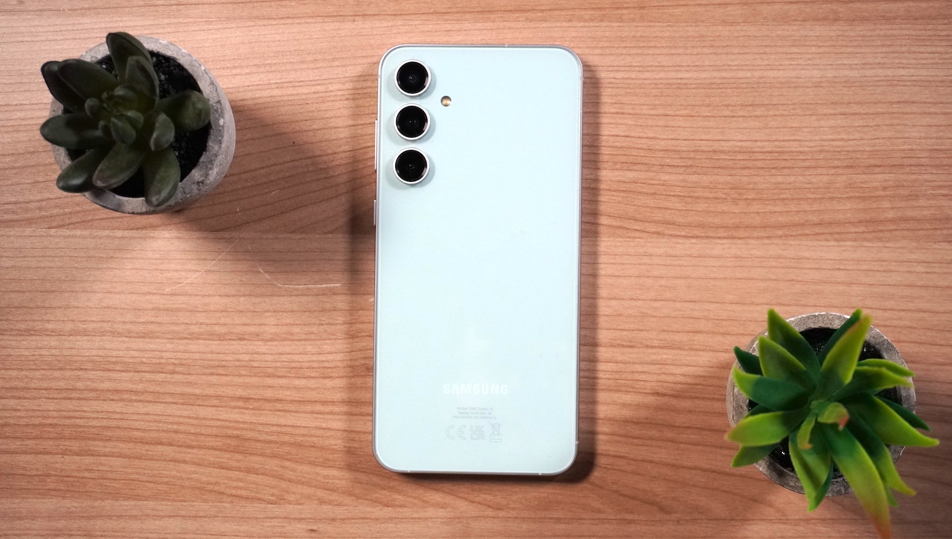 Das Galaxy S23 FE sinkt immer weiter im Preis