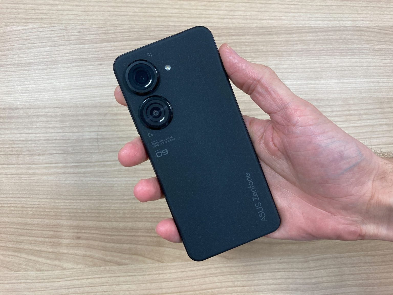 Dieser Zenfone 9 Deal hat uns dazu gebracht es noch einmal