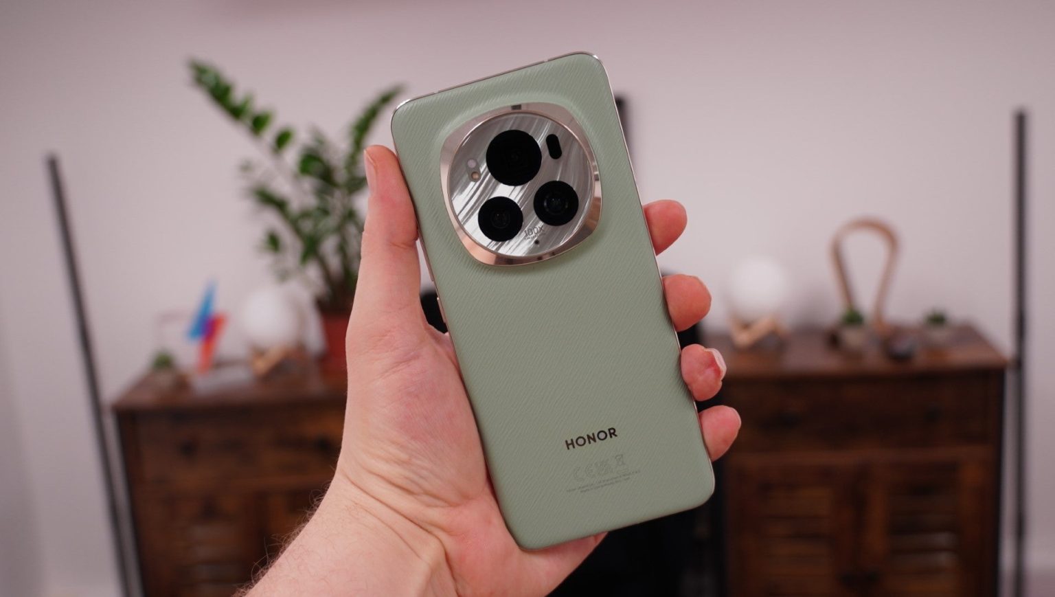 Honor Magic 6 Pro vs Samsung Galaxy S24 Ultra Was