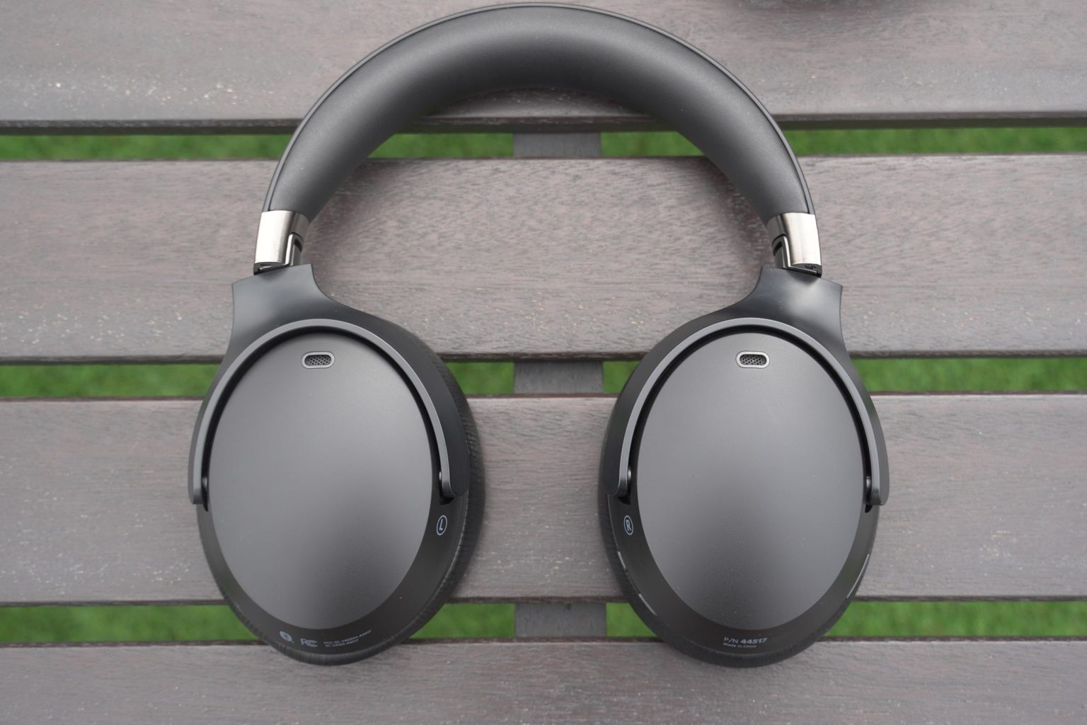 1709812861 Monoprice Dual Driver Bluetooth Kopfhoerer mit ANC im Test