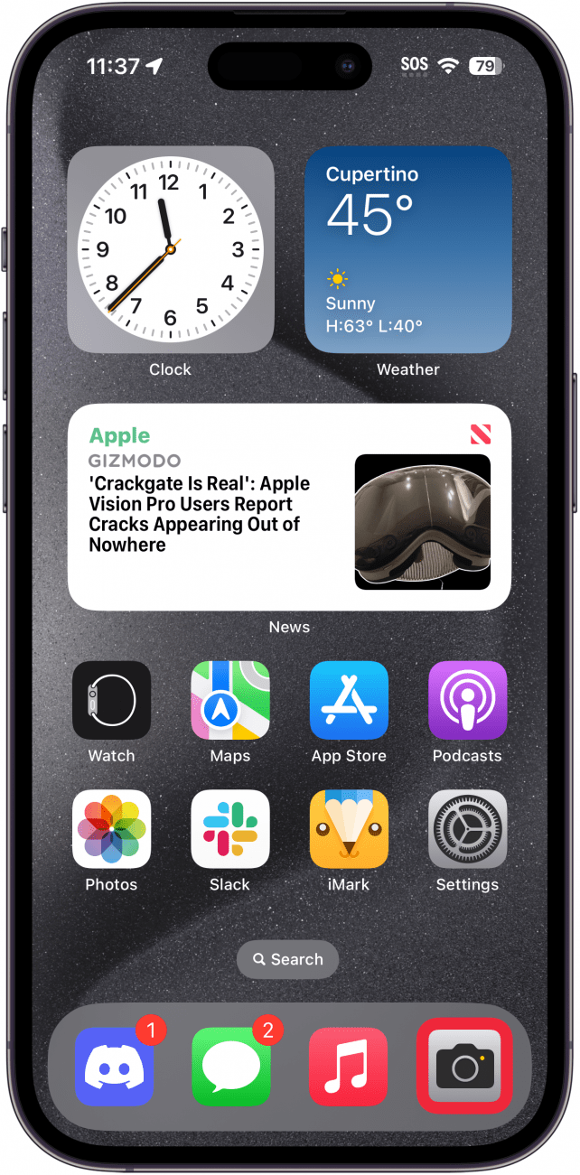 iPhone-Startbildschirm mit rot umrandeter Kamera-App