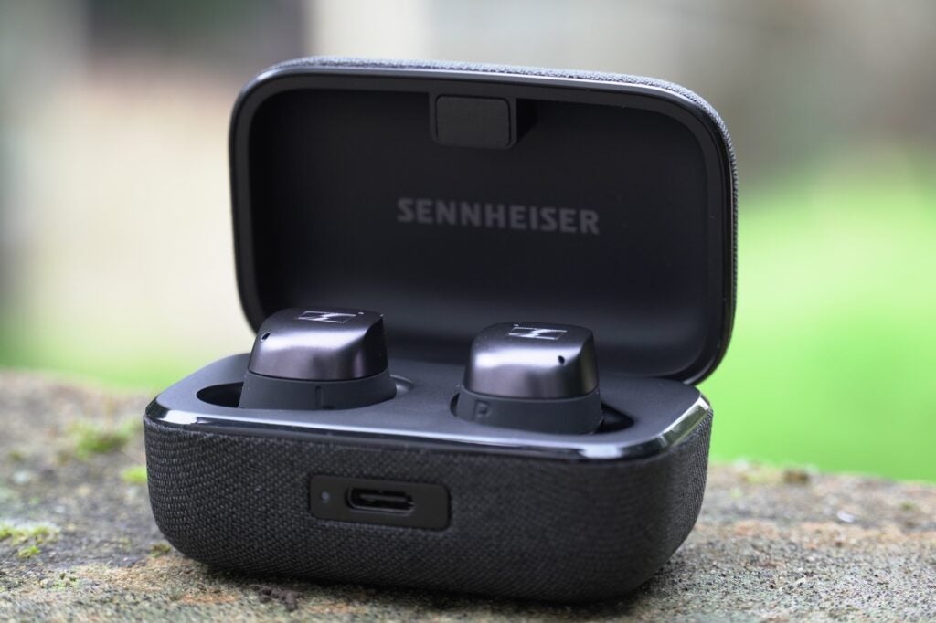 Sennheiser Momentum True Wireless 4 Gehäuse geöffnet