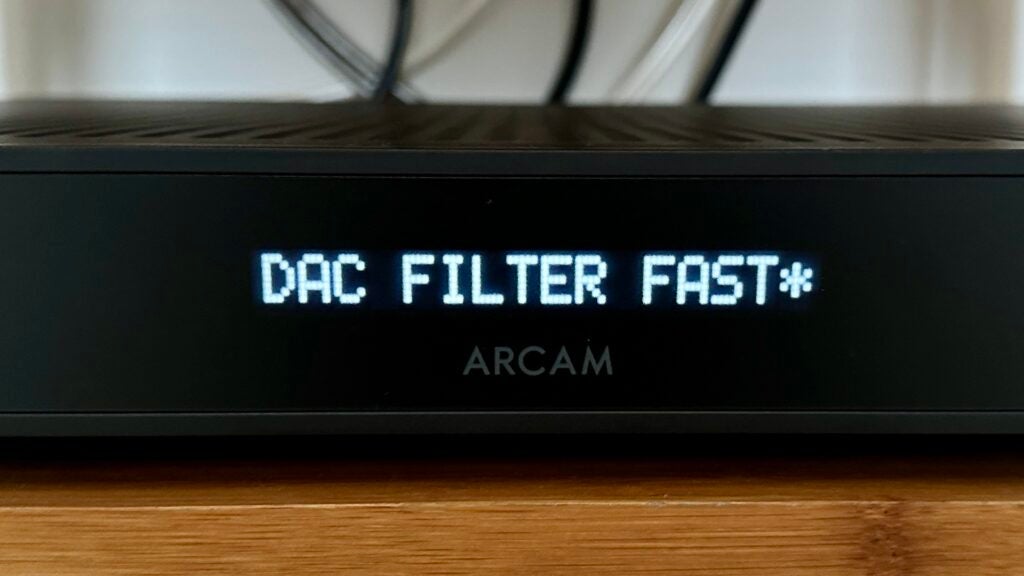 Arcam Radia ST5 LED-Anzeige