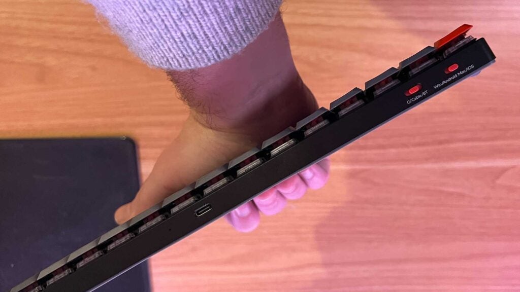 Die Rückseite des Keychron K3 Max