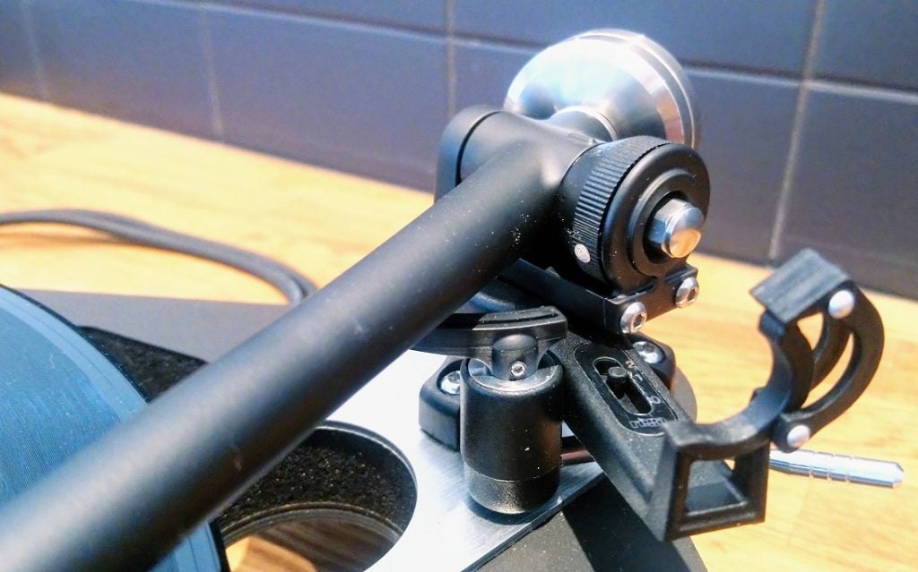 Rega Planar 8-Tracking