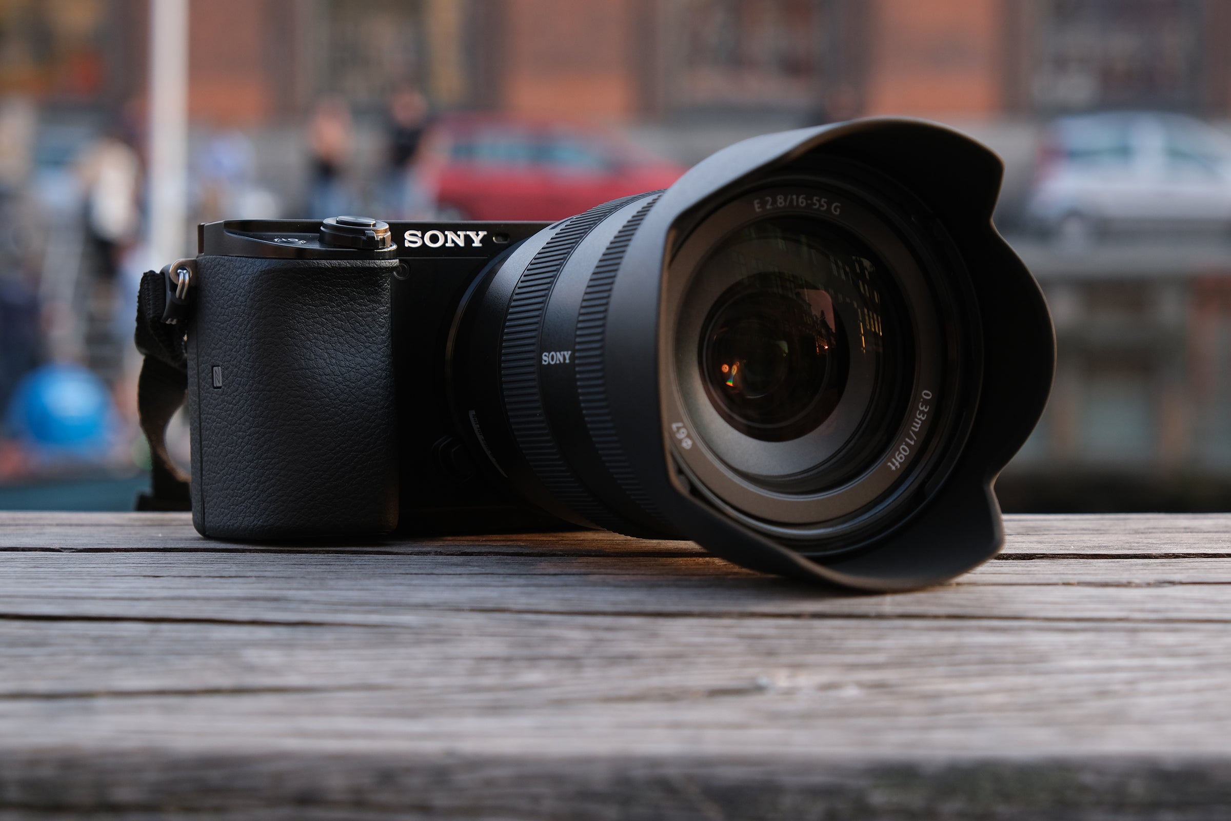 Sony A6100