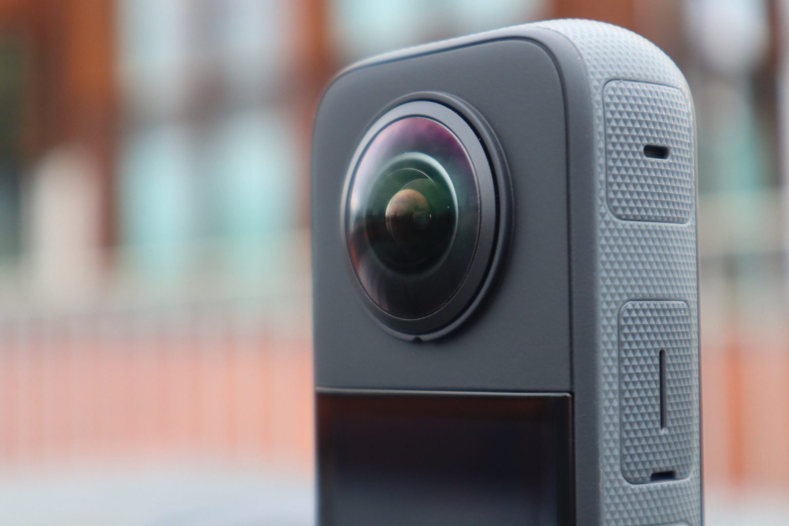 Die Insta360 X3 ist gerade eine noch bessere Action Kamera fuer