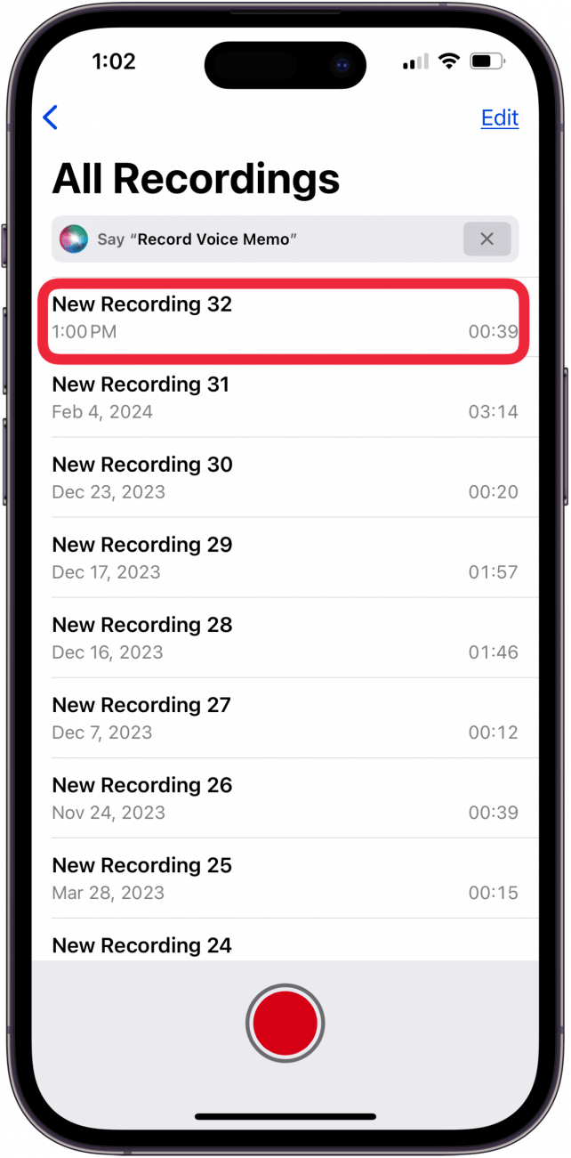Tippen Sie zum Transkribieren auf die iPhone-Sprachnotiz