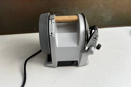1714551951 Testbericht zum Tormek T 1 Kuechenmesserschaerfer