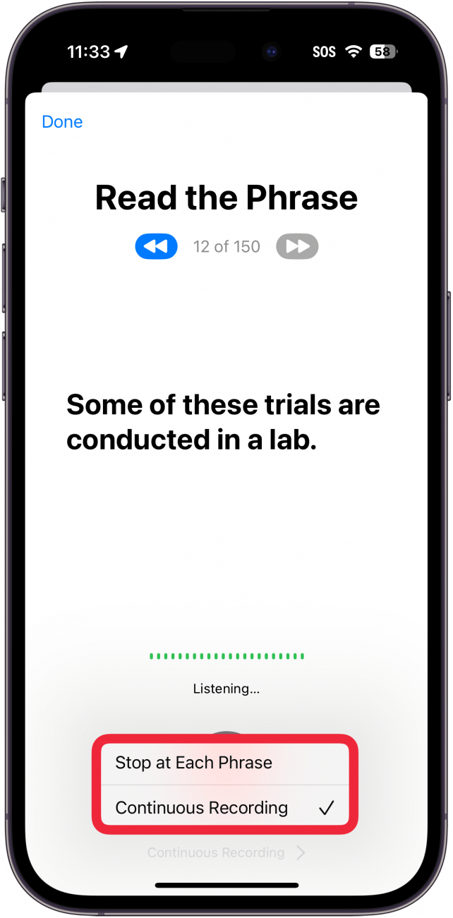 Persönliche Spracheinstellungen für das iPhone mit einem roten Kästchen um das Aufnahmeanpassungsmenü mit Optionen für Stopp bei jeder Phrase und kontinuierliche Aufnahme