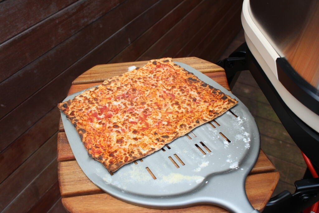 Gozney Arc hat Pizza gekocht