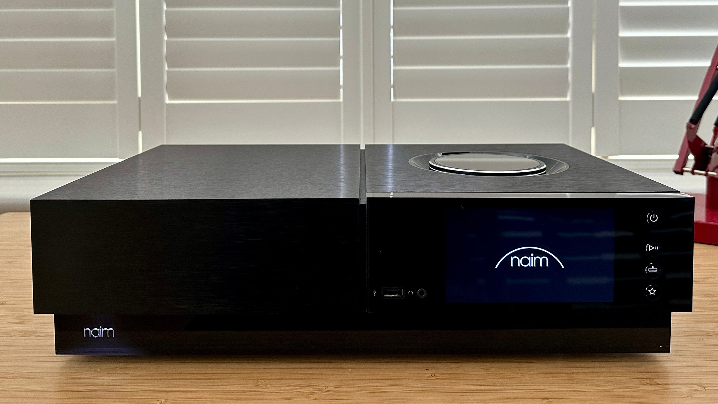 1715957392 Rezension zu Naim Uniti Nova Power Edition