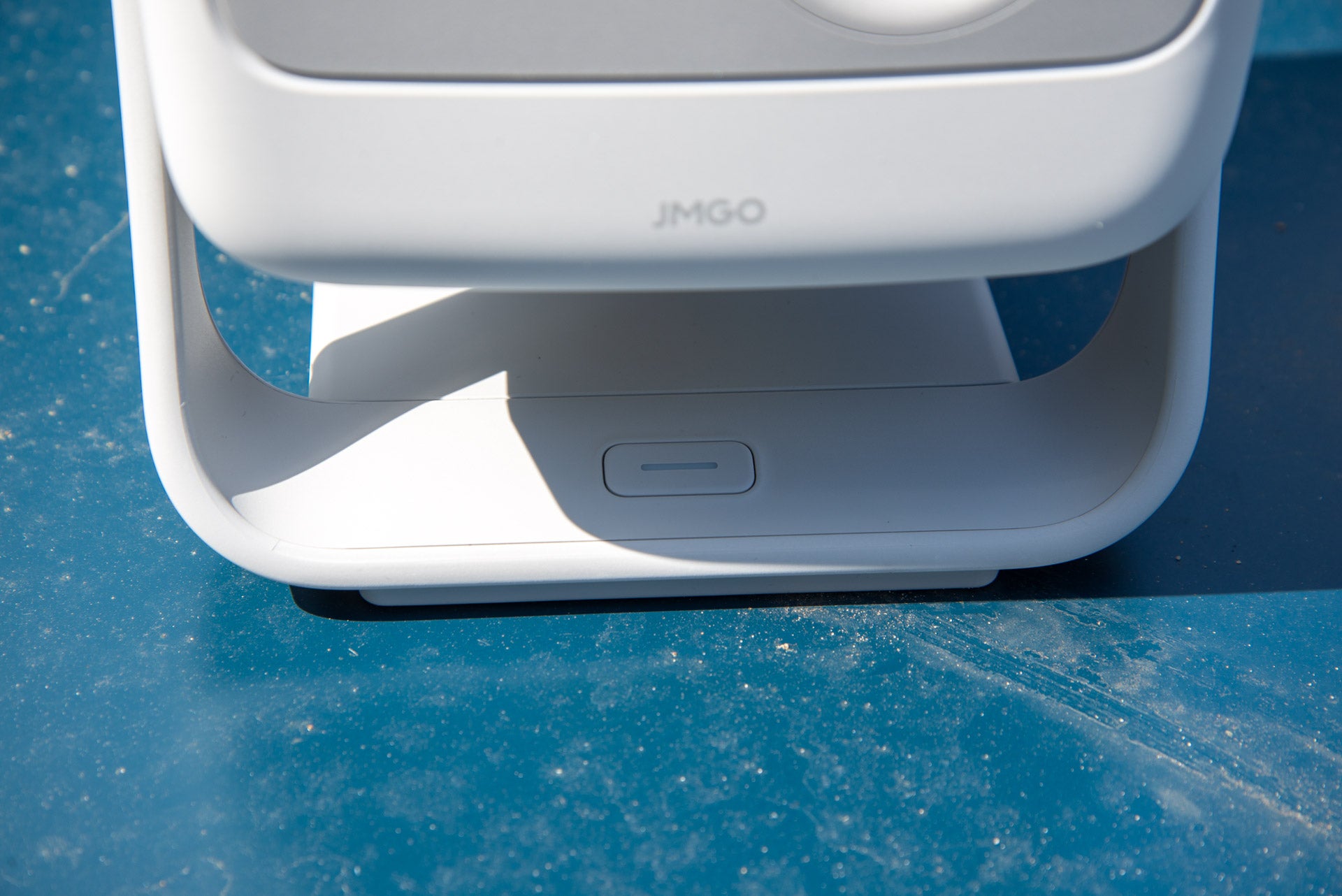 JMGO N1S Netzschalter