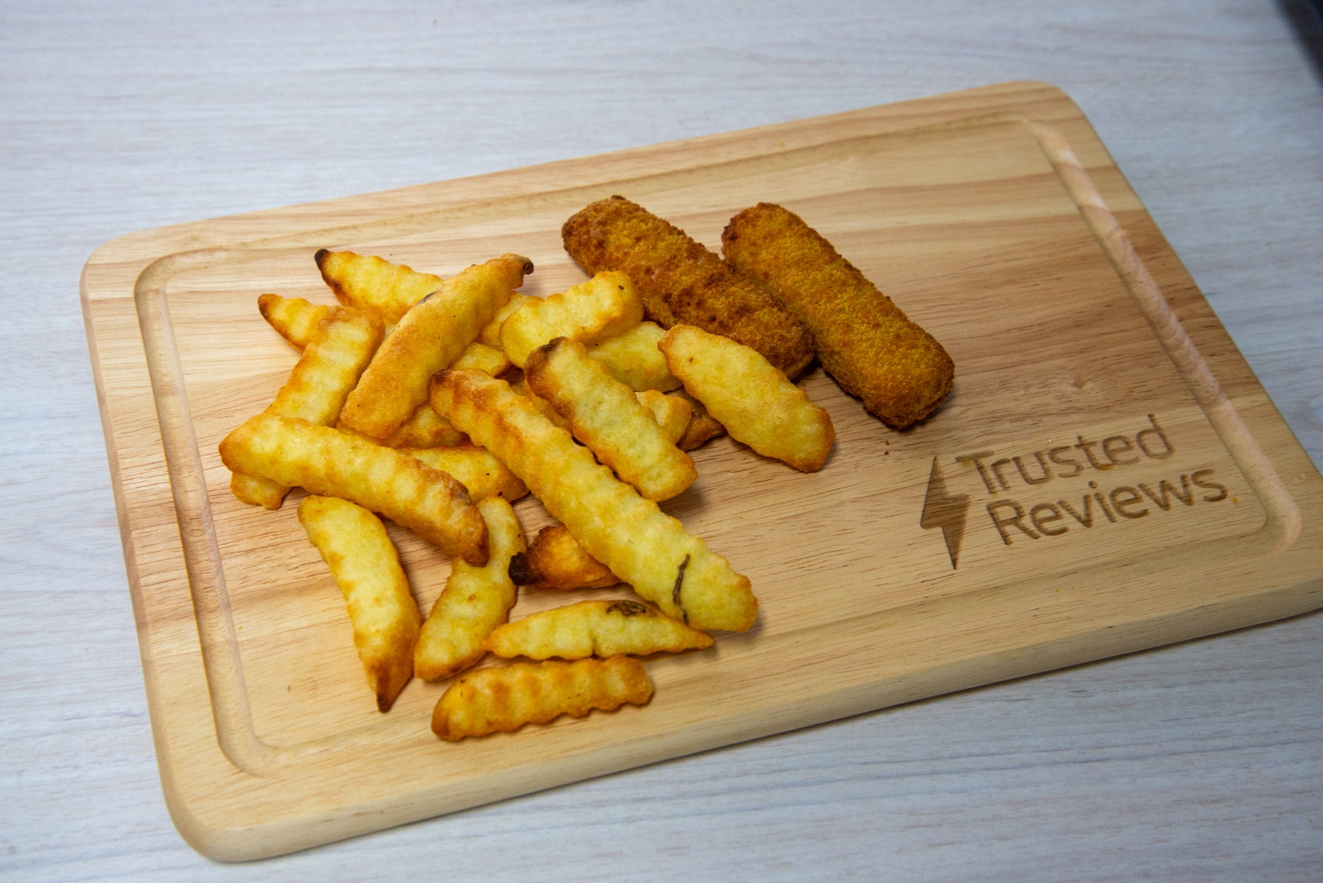 Ninja Double Stack XL 9,5L Heißluftfritteuse SL400UK Chips