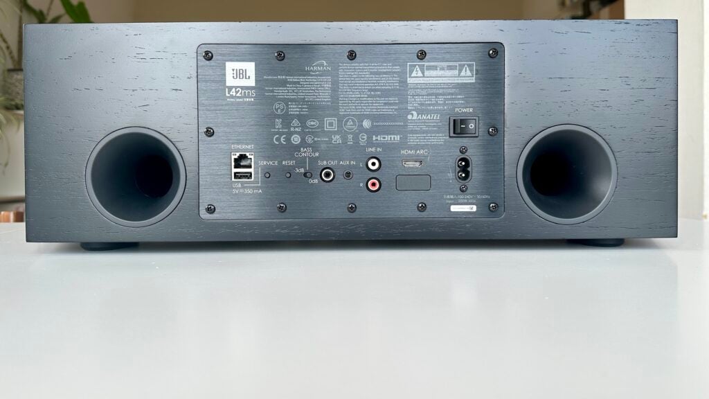 JBL L42ms Rückansicht