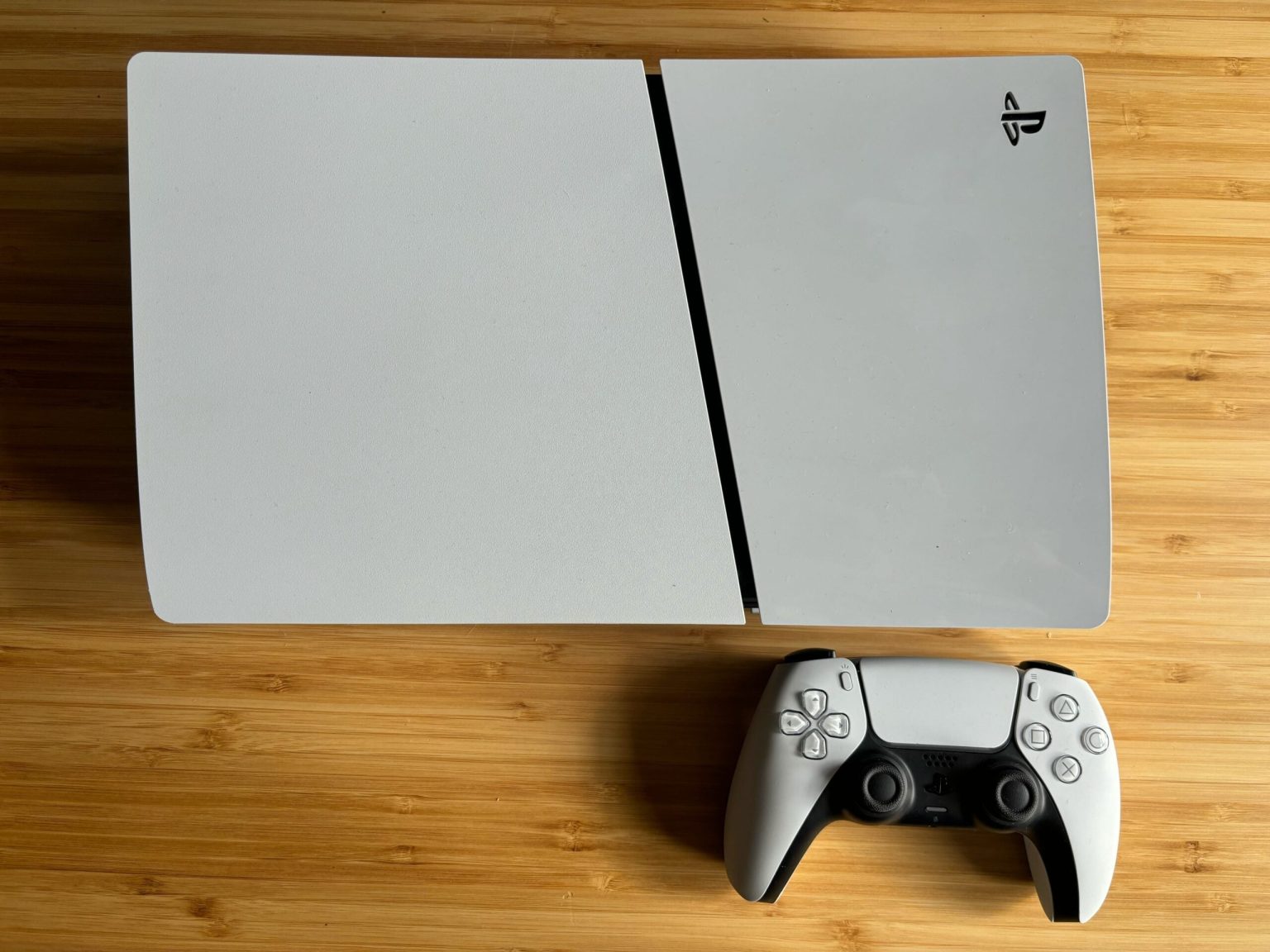 Die PS5 Slim ist fuer begrenzte Zeit guenstig erhaeltlich