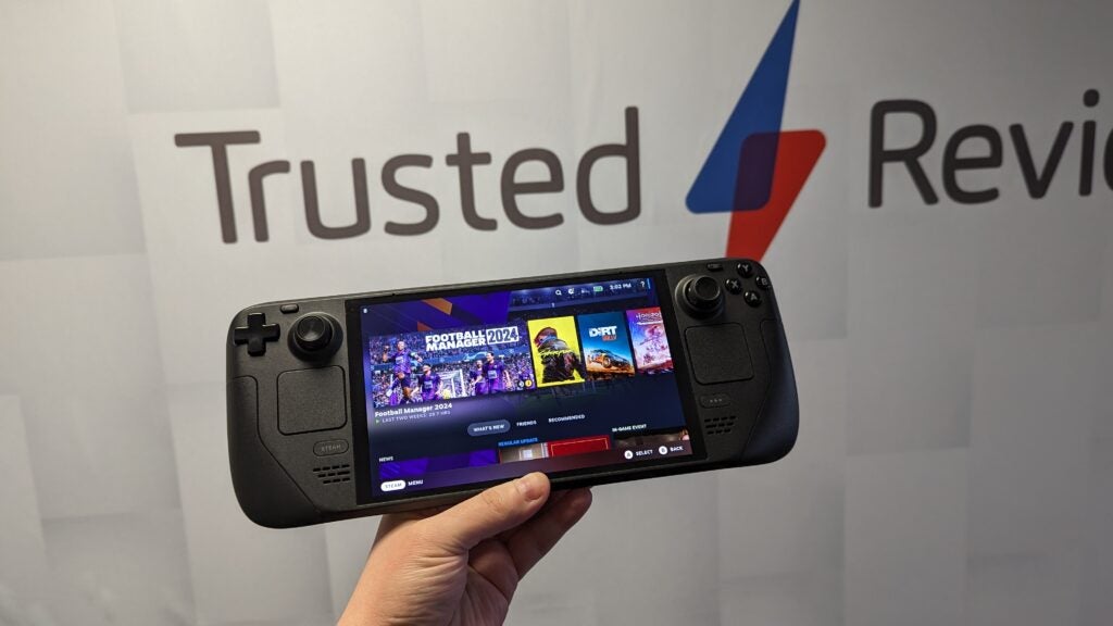 Steam Deck OLED in der Hand