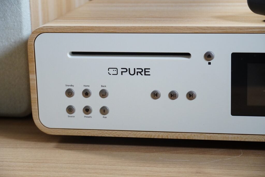 Integrierte Bedienelemente für Pure Classic Stereo