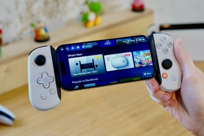 Dieser guenstige Mobilcontroller ist ein Muss fuer PlayStation Fans