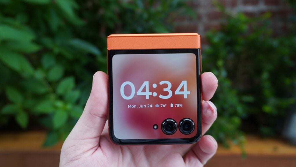 Motorola Razr 50 Deckbildschirm