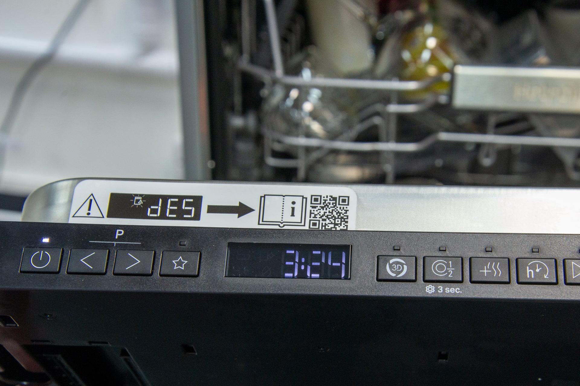Hotpoint H7IHP42LUK LCD