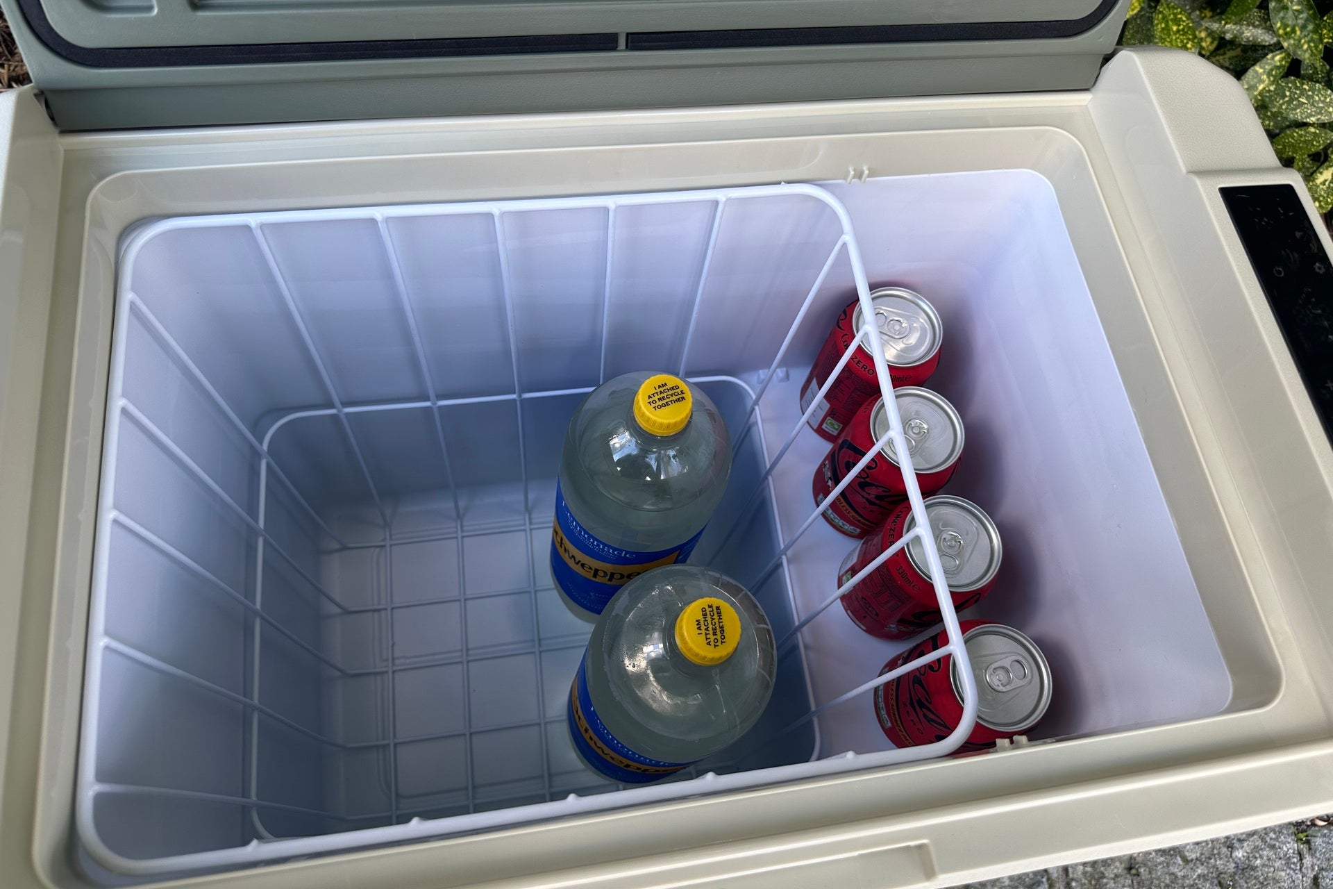 AAOBOSI Autokühlschrank 50L innen