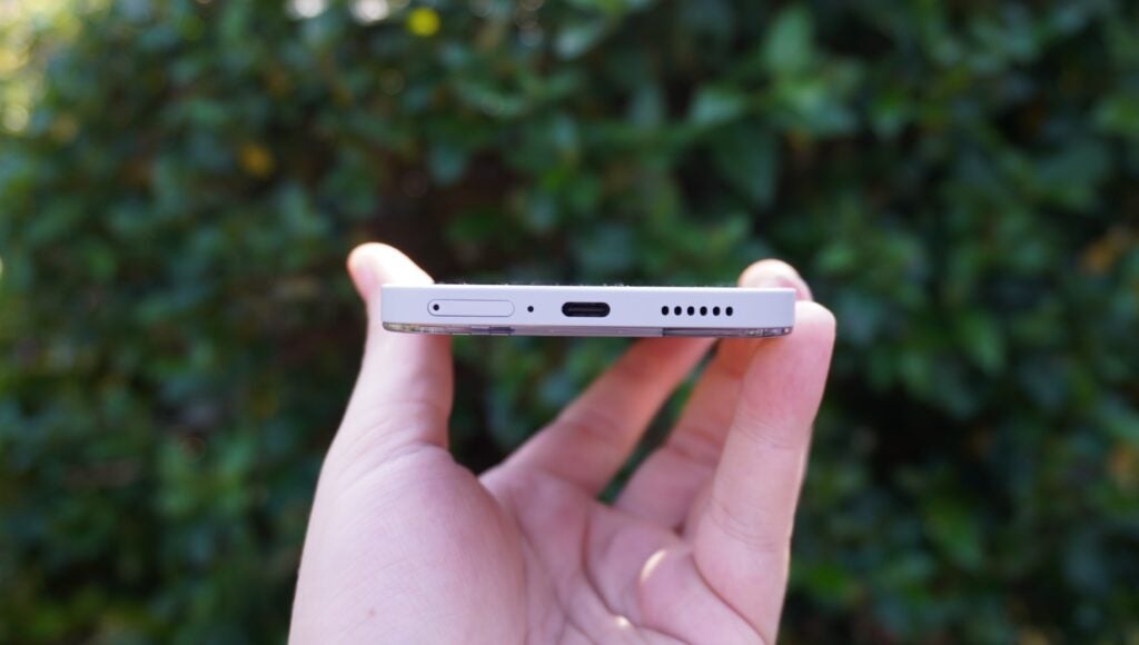Nothing Phone (2a) Plus USB-C-Anschluss