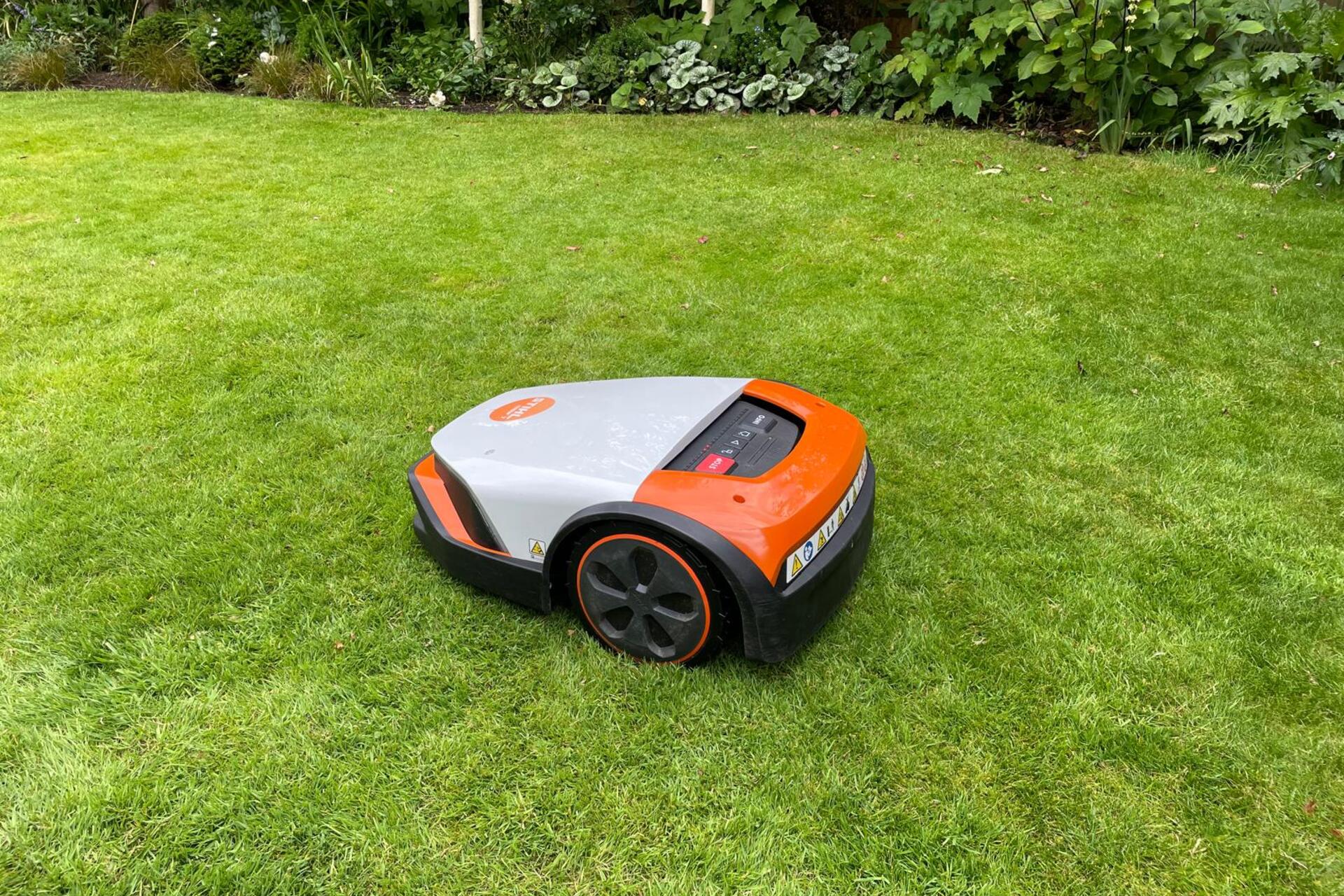 Stihl iMOW 7 Testbericht Schneiden