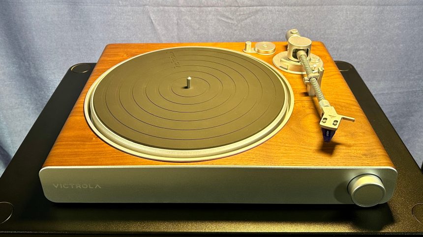 1723026989 Erste Eindruecke Victrola Stream Sapphire Testbericht
