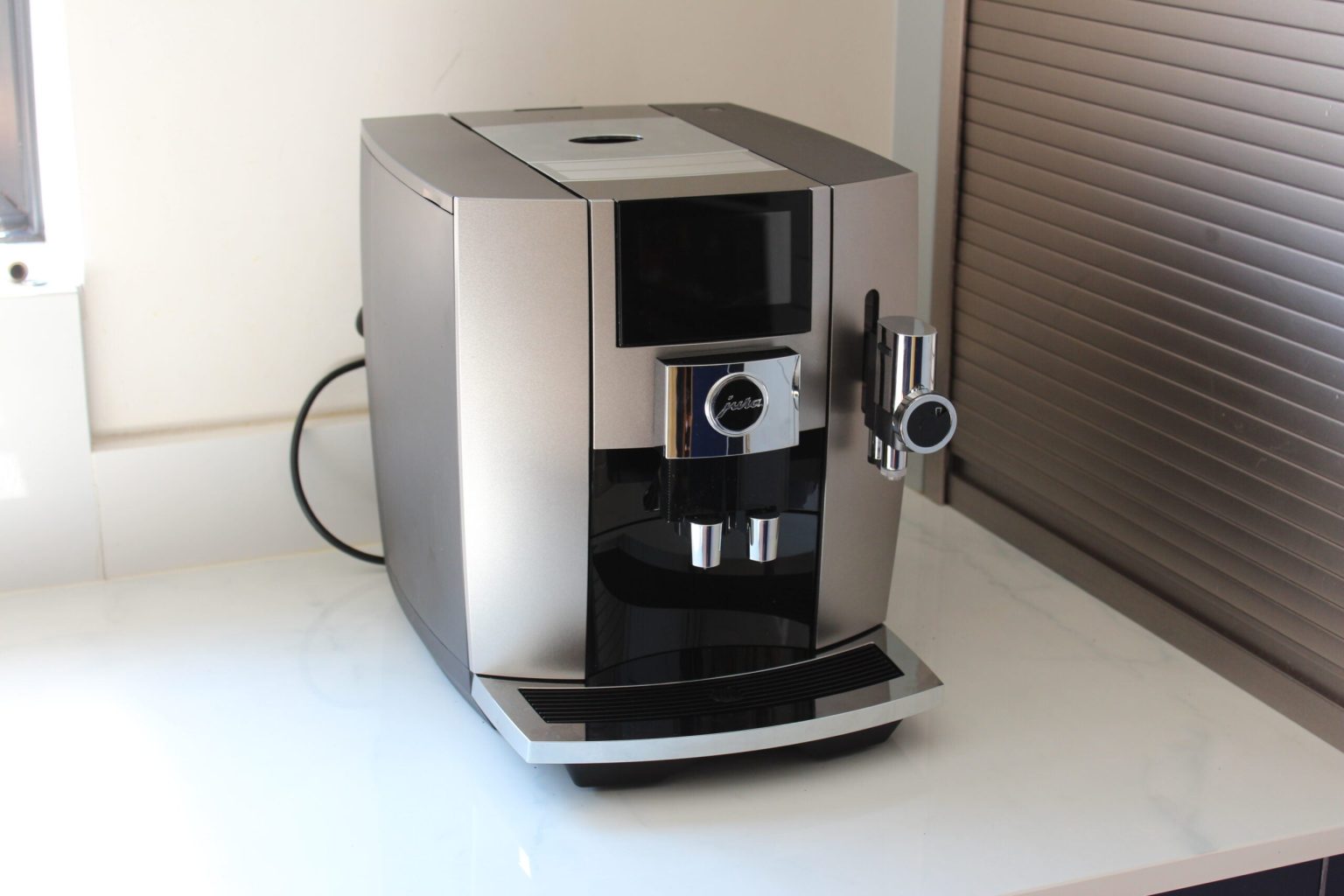 1723127784 Jura J8 Kaffeevollautomat Testbericht