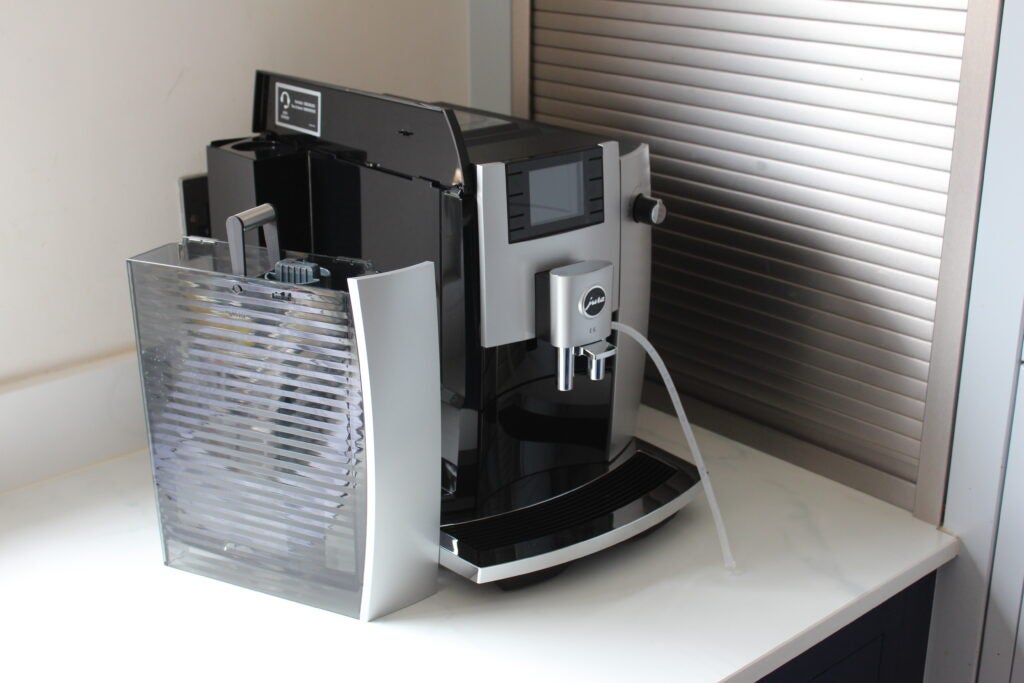 Jura E6 Wassertank