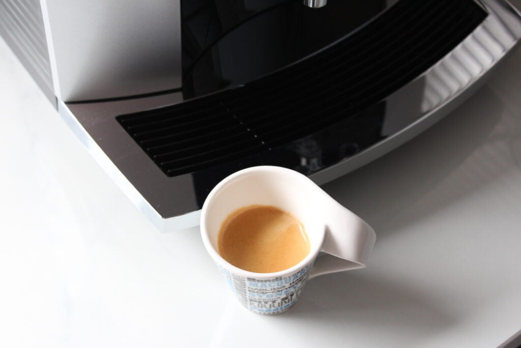 Jura E6 fertiger Espresso