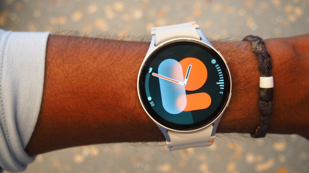 Galaxy Watch 7 am Handgelenk
