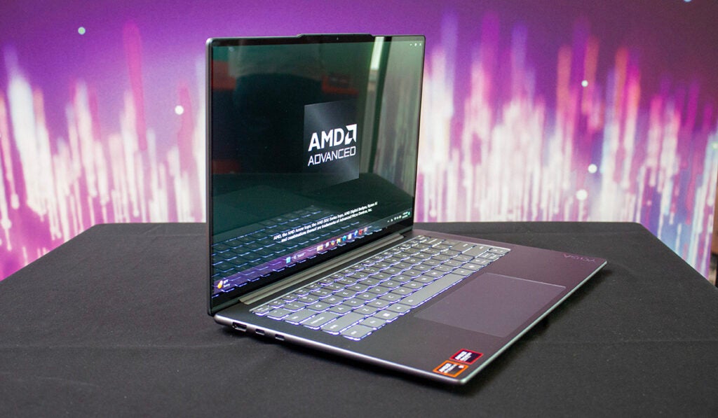 Yoga Pro 7 AMD