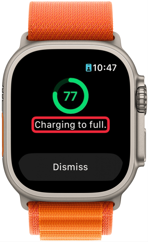 Auf dem Ladebildschirm der Apple Watch werden 77 % angezeigt und es erscheint die Meldung, dass die Uhr vollständig aufgeladen wird.