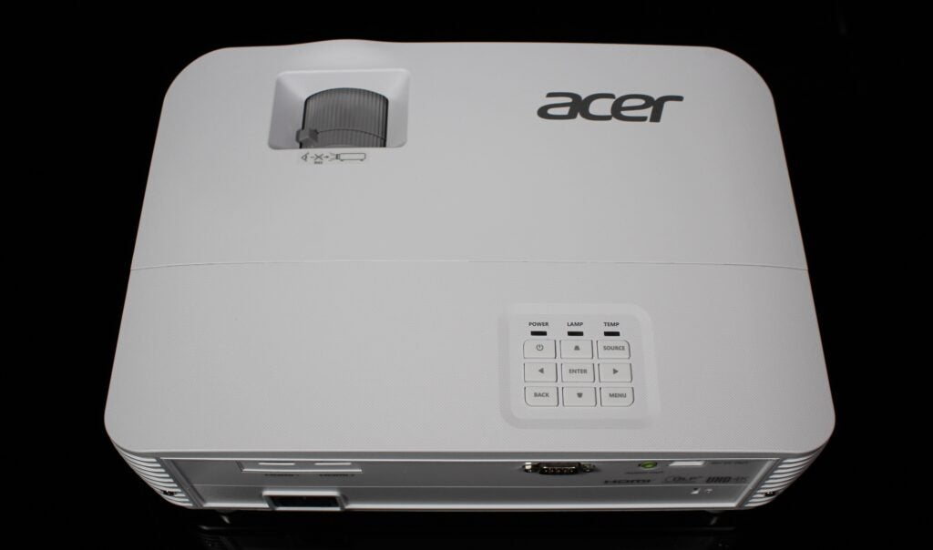 Acer H6815BD Top
