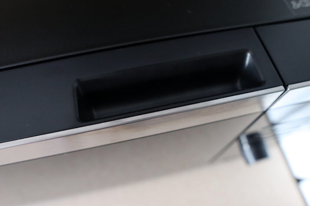 Griff - Samsung MS32DG4504ATE3