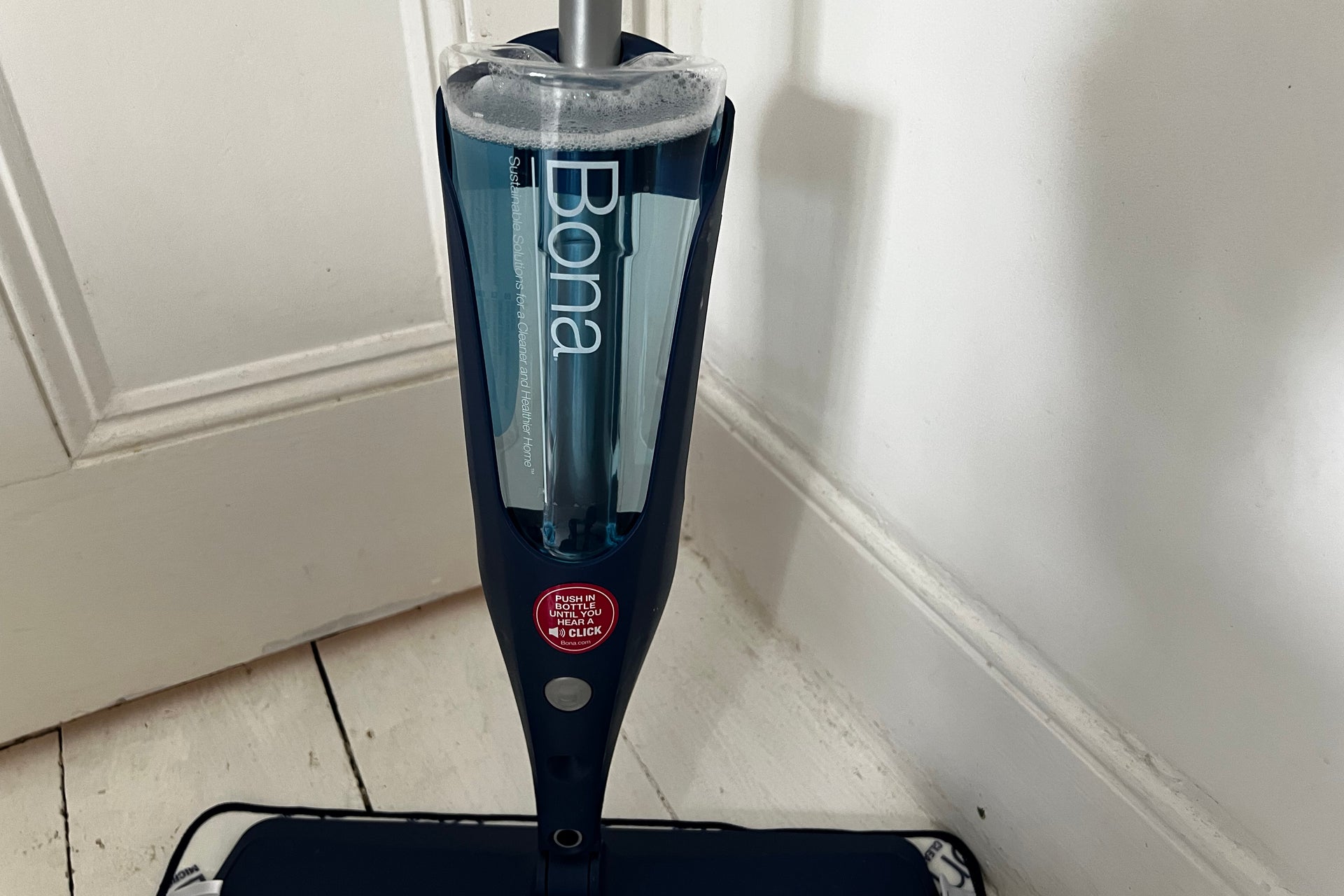 Bona Premium Spray Mop mit Lösung