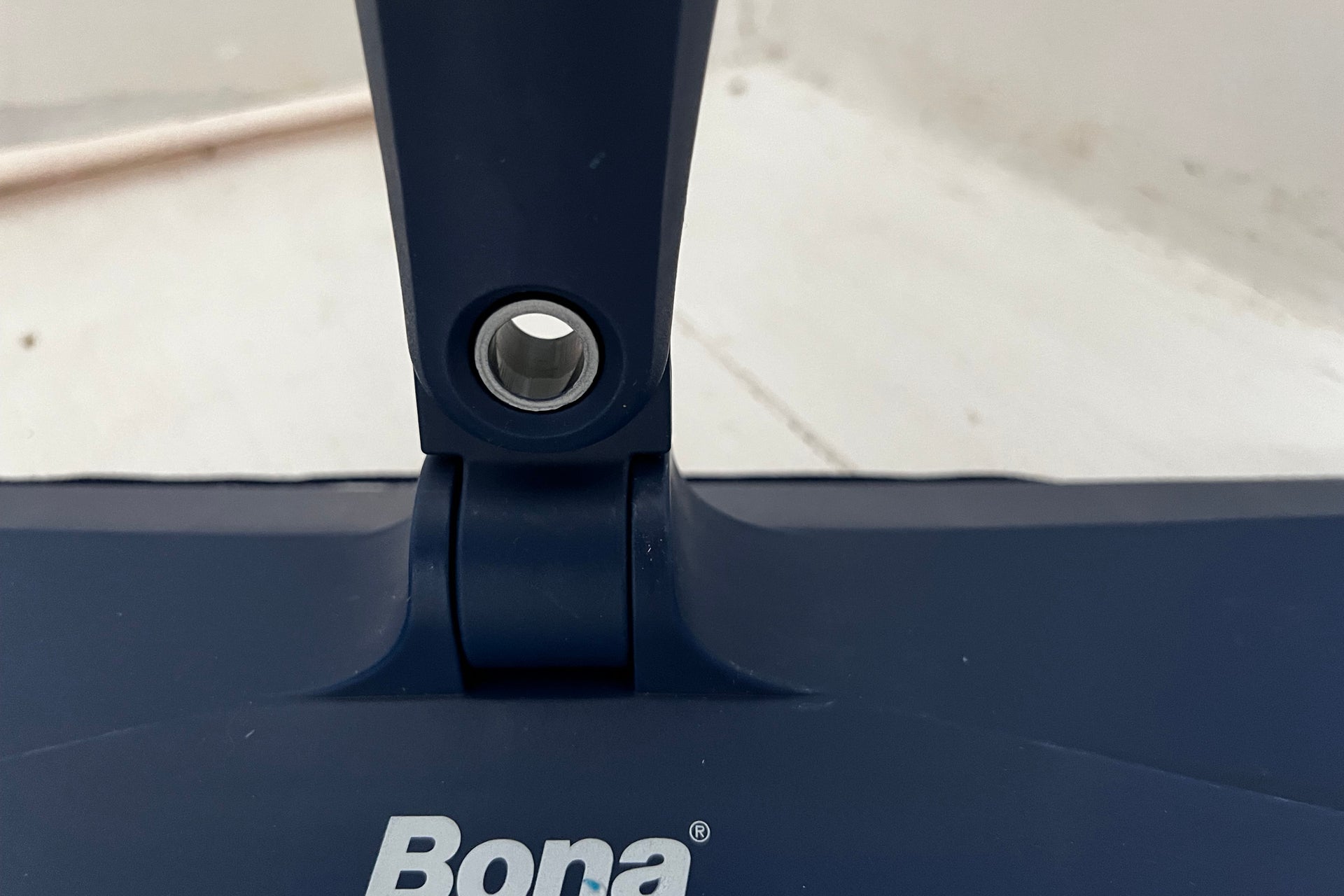 Bona Premium Spray Mop Aufhängeloch