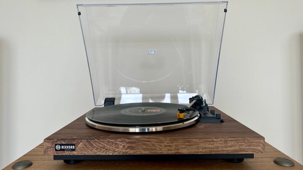 Rekkord Audio F300 Staubschutzdeckel